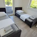 Kika * Rogoznica (Sibenik-Knin)