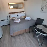 Kika * Rogoznica (Sibenik-Knin)