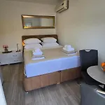 Kika * Rogoznica (Sibenik-Knin)