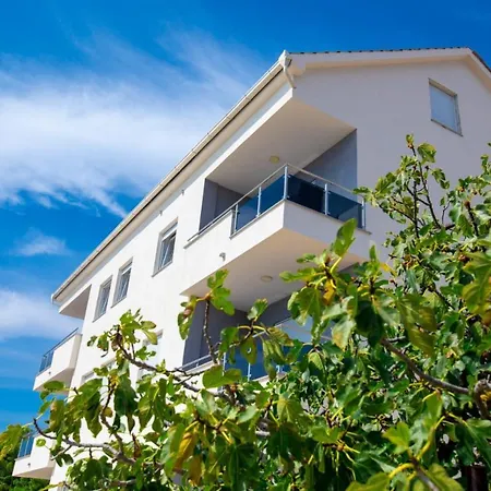 Apartament Kika