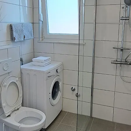 Kika * Rogoznica (Sibenik-Knin)