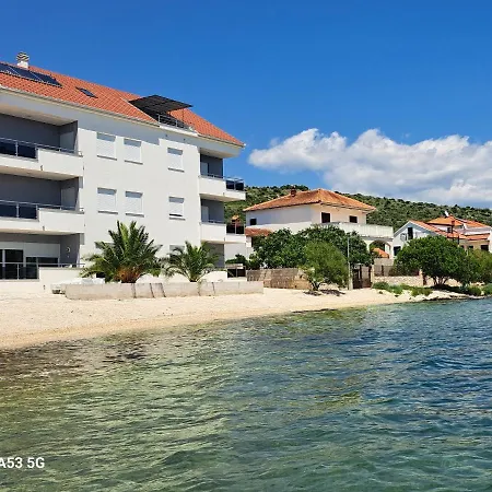Apartament Kika *