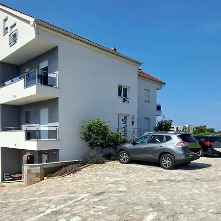 Apartament Kika *
