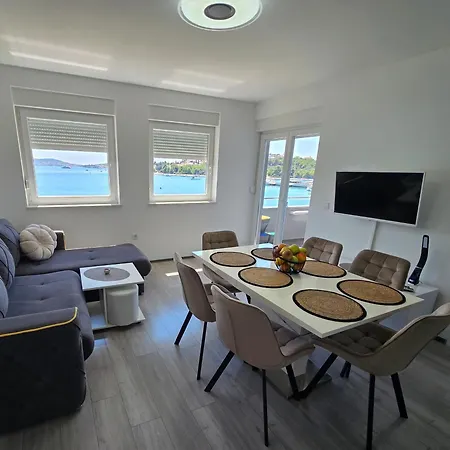 Kika Rogoznica (Sibenik-Knin)