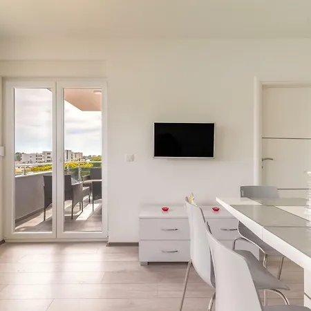 Kika Apartament *