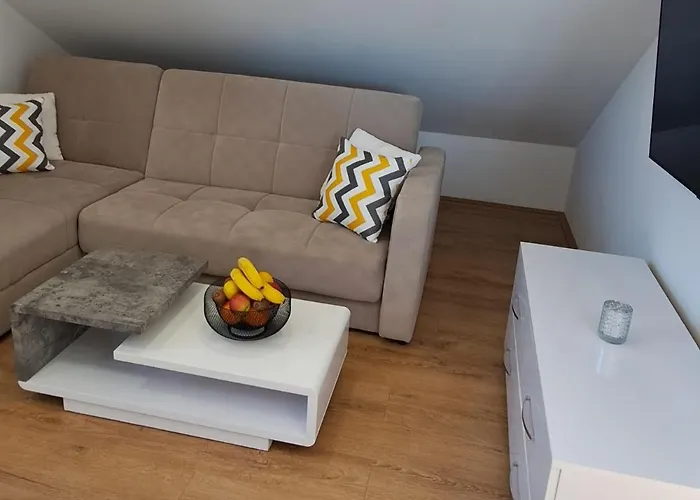 Kika Rogoznica (Sibenik-Knin)